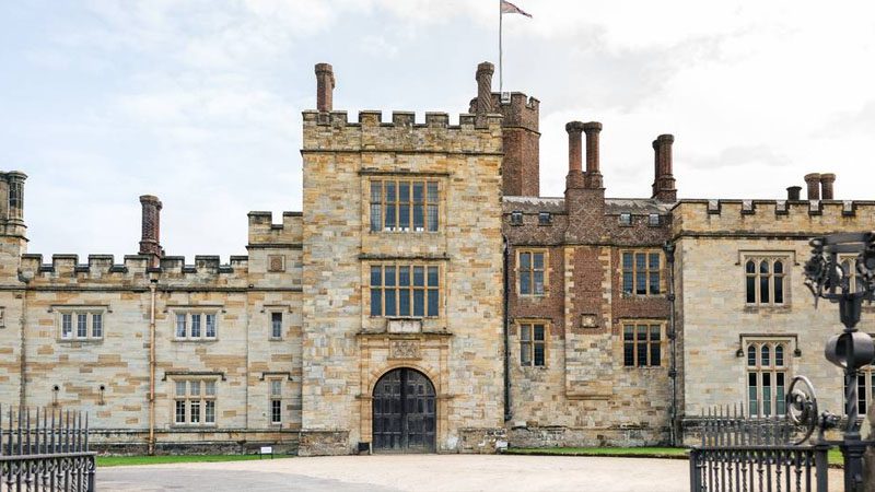 Read more about the article Penhurst manor – Dancefloor hire
